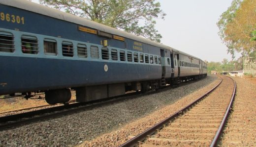 インドの鉄道の３段寝台列車の魅力